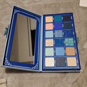 Blue Blood Jeffree Star Cosmetics 18-Color Palette
